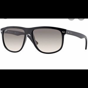 Ray Ban Sunglasses RB 4147 601/32 Black